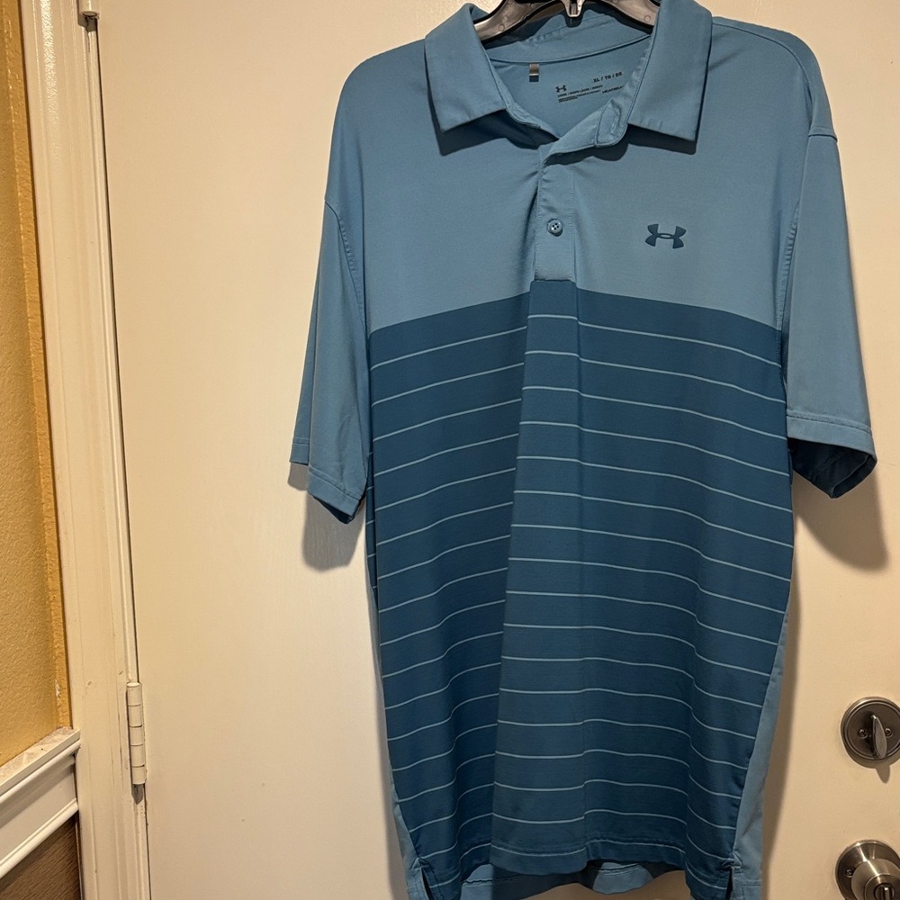 2/$22🛍️🔥 Under Armour Men's Two-Tone Blue Polo Shirt